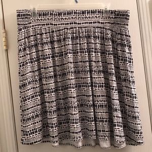 (18/20) Lane Bryant Plus Size Geometric Skirt